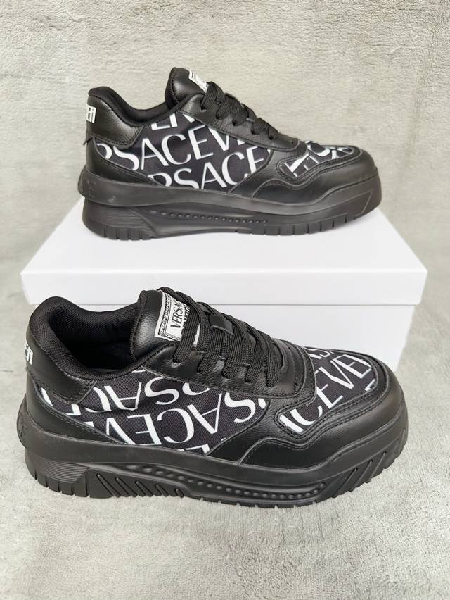 Versace original quality. Unique modern style sneakers. A must-have casual shoe Versace original quality. Unique modern style sneakers. A must-have casual shoe