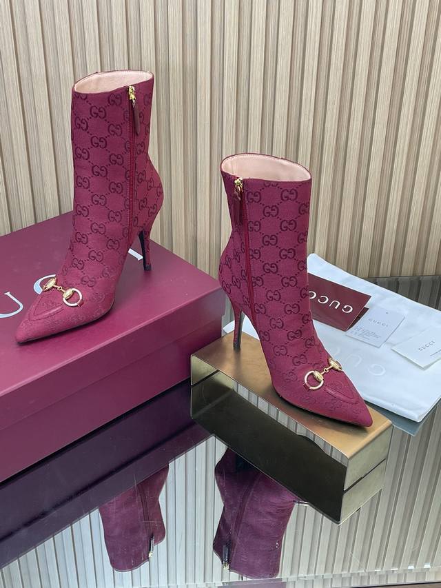 2025 Autumn/Winter Gucci New Gucci Horsebit High-Heeled Ankle Boots, Pointed Toe