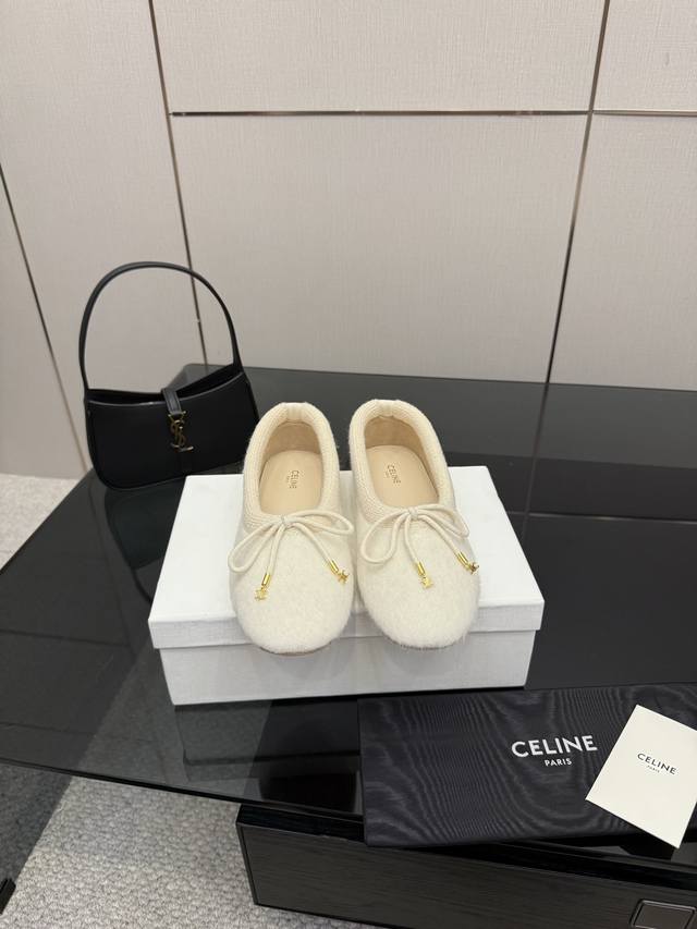 High-quality Celine 25Ss slip-on Mary Jane shoes (Ddd). A must-have this year! A