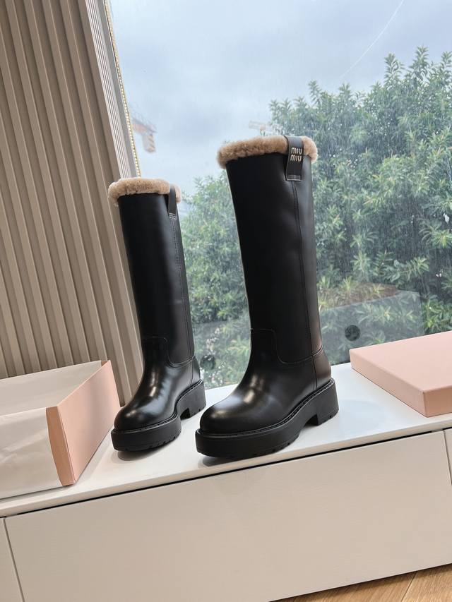 G0286 Miu Miu tall boots, warm boots, snow boots, new autumn/winter punk-style w