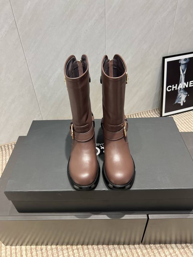 Factory Direct: Exclusive Top-Tier Version Dolce & Gabbana 25Vs Autumn/Winter Ho Factory Direct: Exclusive Top-Tier Version Dolce & Gabbana 25Vs Autumn/Winter Ho