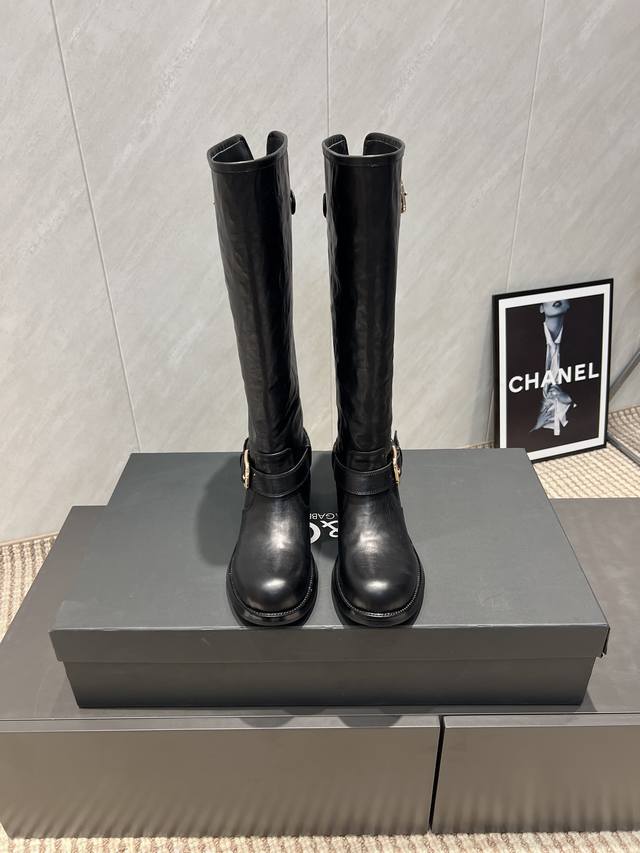 Factory Direct: Exclusive Top-Tier Version Dolce & Gabbana 25Vs Autumn/Winter Ho Factory Direct: Exclusive Top-Tier Version Dolce & Gabbana 25Vs Autumn/Winter Ho