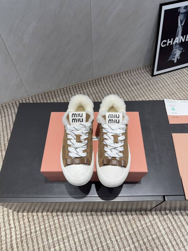 Factory Direct: Exclusive Top-Tier Version Miu Miu 2025 VS Latest Hot-Selling Ca