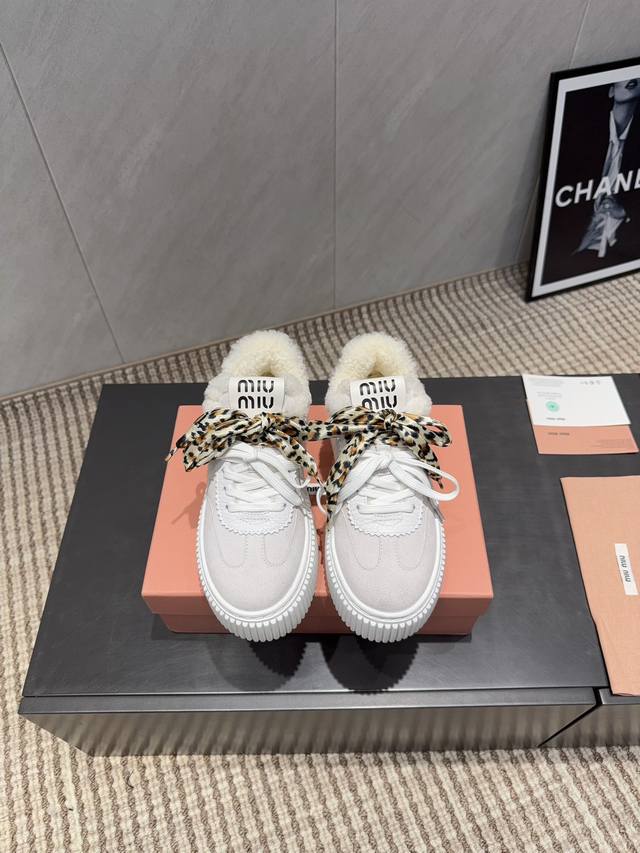 Factory Direct: Exclusive Top-Tier Version Miu Miu 2025 VS Latest Hot-Selling Ca