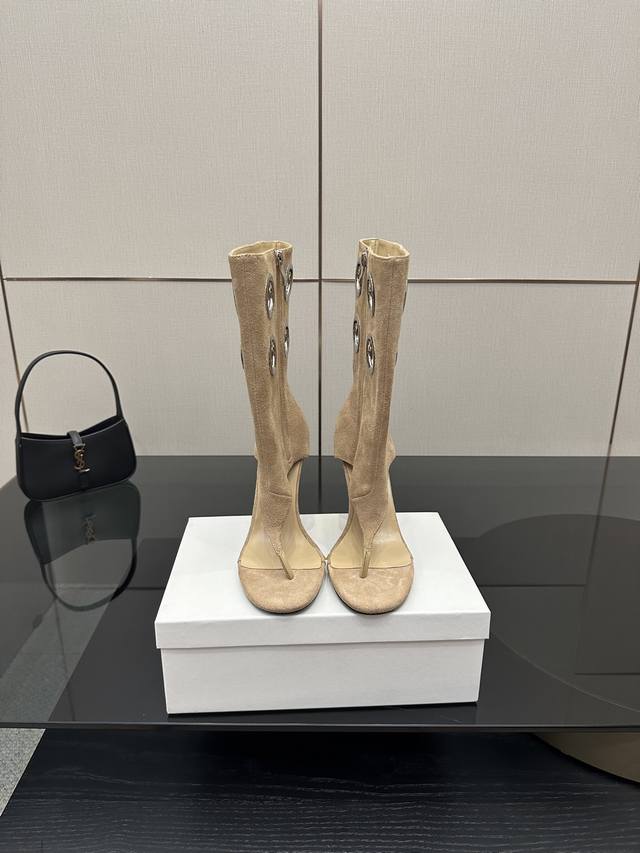 Abing Wang High-Heeled Flip-Flop Sandals (Color Series) These ankle boots featur