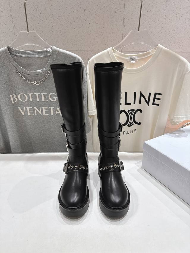 High-quality Dior Brogue Boots (F019, 2025 Autumn/Winter New Arrival). A timeles