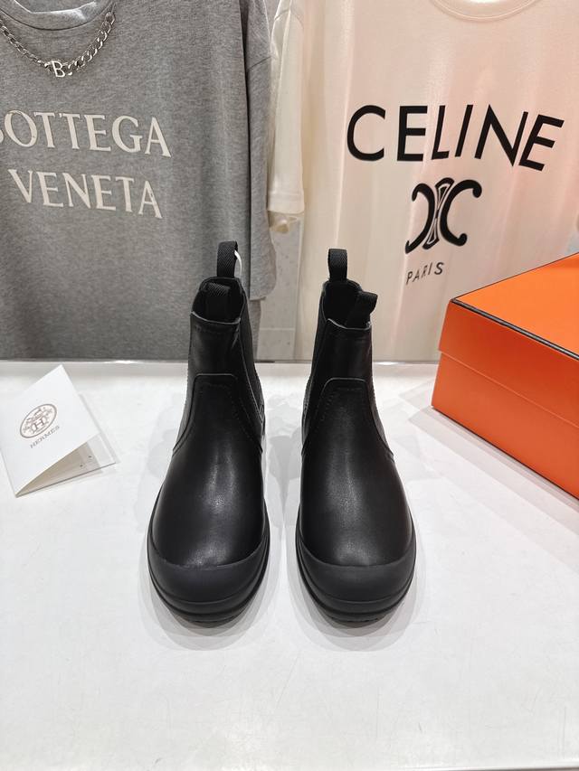 High-quality factory-made Hermes F058 25Ss New Autumn/Winter Chelsea Boots. The