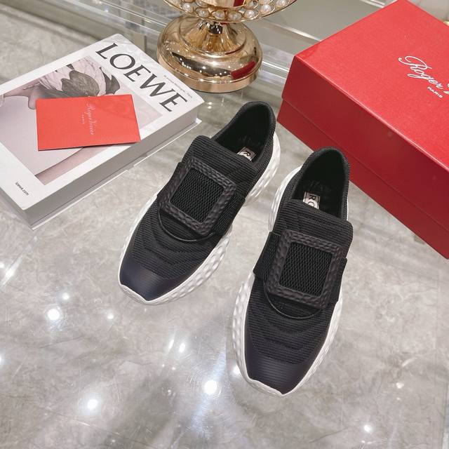 Factory Price P Roger Vivier 2025 Autumn/Winter New Rv Classic Diamond Buckle Ca Factory Price P Roger Vivier 2025 Autumn/Winter New Rv Classic Diamond Buckle Ca