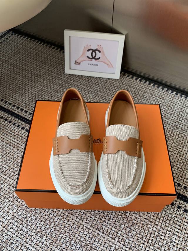 Women's & Men's Hermes Classic H Loafers Couple Style, Timeless British Retro De