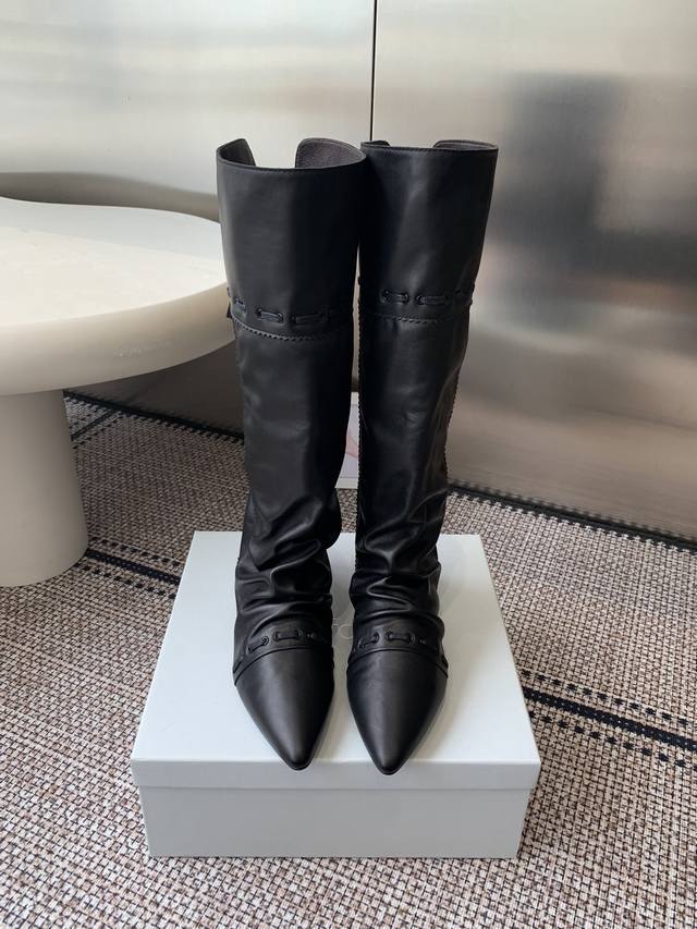 Unfolio Niche Brand Autumn/Winter New Retro Long Boots Stacked Knee-High Boots S