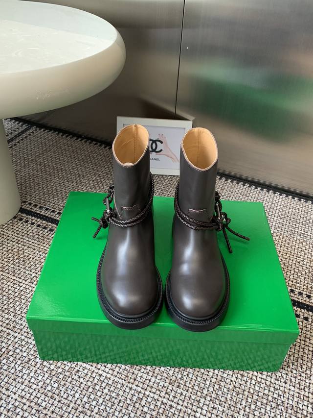 Bottega Veneta (Bv) Fall/Winter New Slip-on Fashion Ankle Boots/Riding Boots So Bottega Veneta (Bv) Fall/Winter New Slip-on Fashion Ankle Boots/Riding Boots So