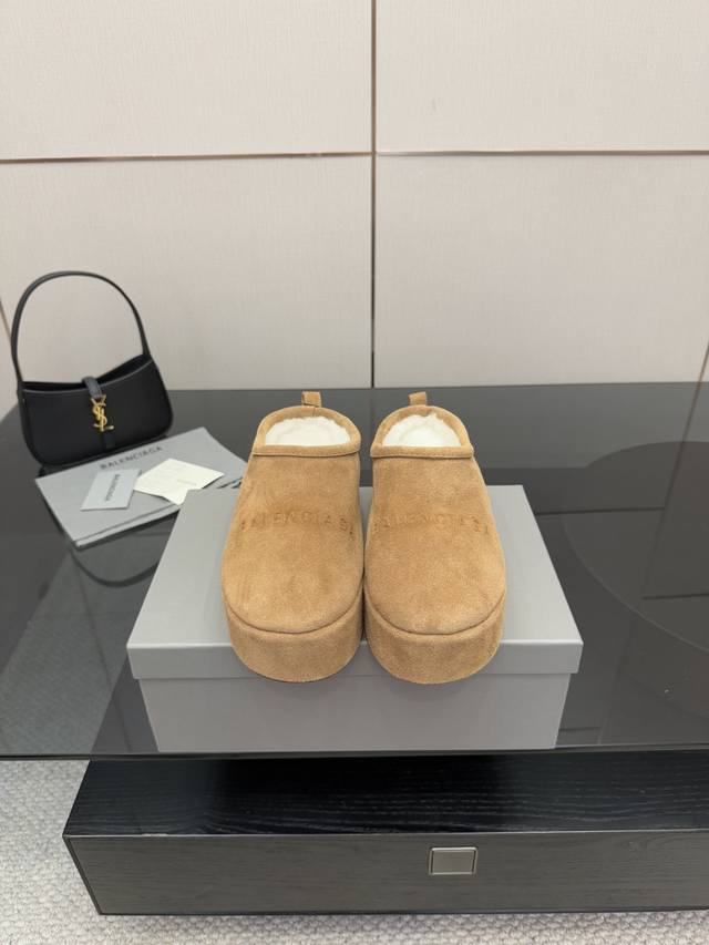 Balenciaga 25Ss Fall/Winter New Thick-Soled Mule Furry Slippers Lightweight and