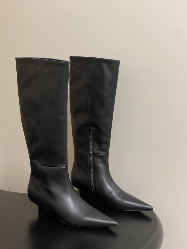 Toteme 25Ss Early Autumn New Retro Wedge Heel Pointed Toe Side Zipper Long Boots