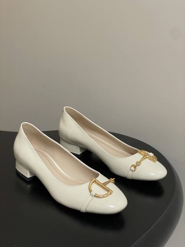 25Ss Early Autumn New Gucci Mary Jane Shoes with Horsebit Buckle, Patent Leather