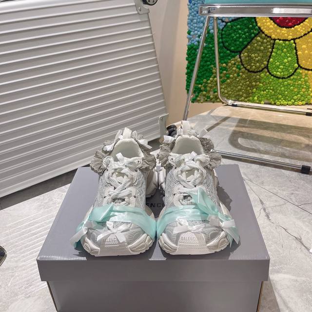 Factory direct Balencia 25 Winter 3XL Satin Bow Sneakers (Ddd)