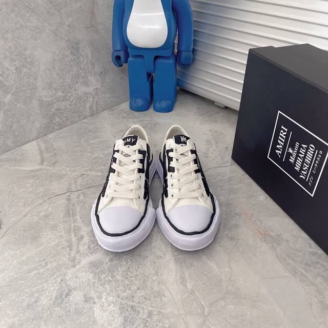 Factory Price P Amir releases another hot item, high-quality couple canvas shoes