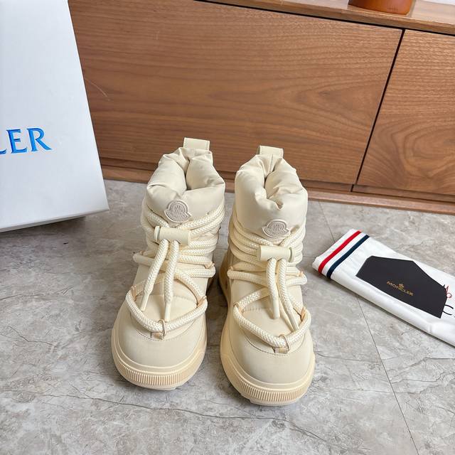 Factory direct women's/men's sizes 10. Moncler 2025 new snow boots, a perfect bl