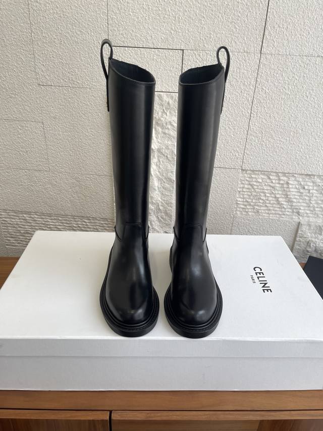 Top-tier version: Celine 2025 Autumn/Winter New Style Yang Mi's Same Style Ridin