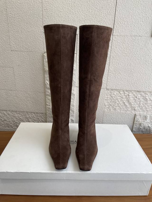 Top Version: Khaite 2025 Autumn/Winter New Square Toe High-Heeled Ona Boots. The