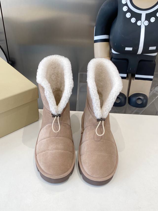 Factory direct, top-quality Brunello Cucinelli winter snow boots. Lining: Import