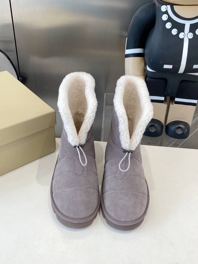 Factory direct, top-quality Brunello Cucinelli winter snow boots. Lining: Import