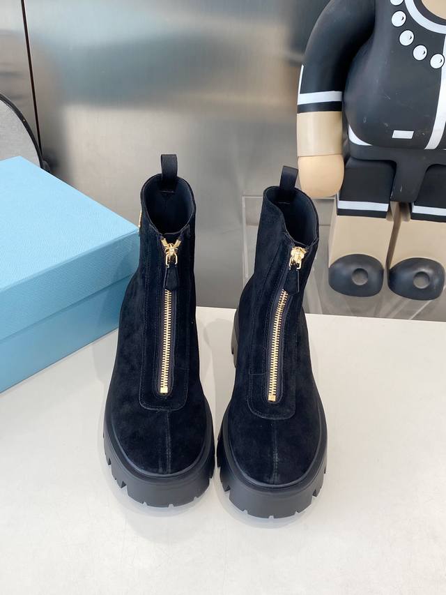 Factory Direct Prad* 25Ss Prad Classic Triangle Logo Slip-on Women's Boots. A mu