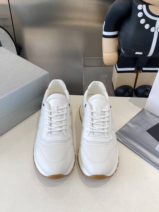 Factory direct, 1:1 replica Prada men's shoes, best-selling style, same as offic