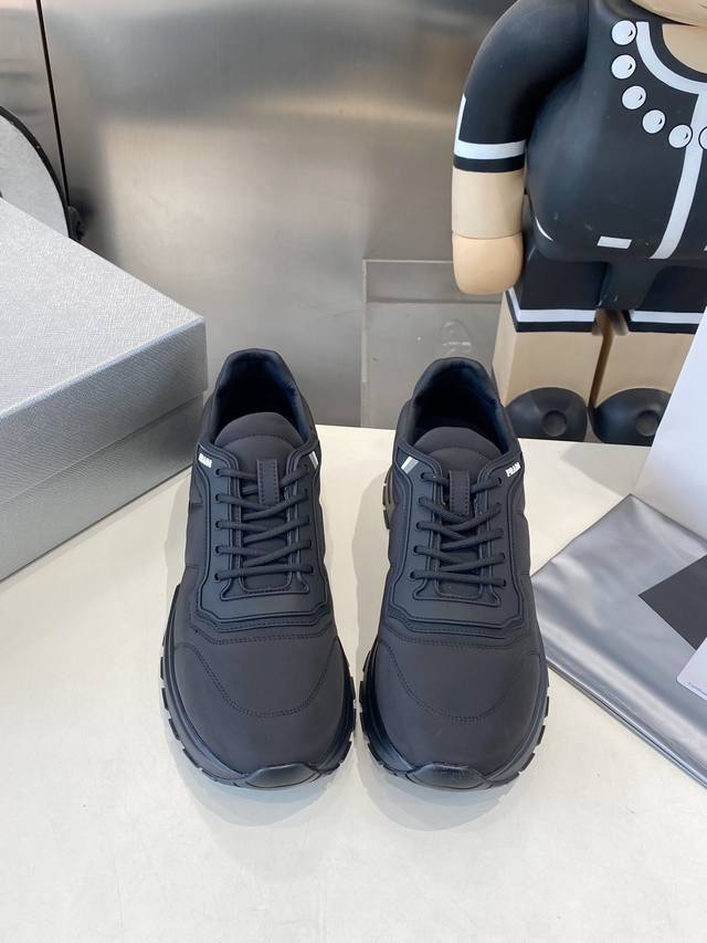 Factory direct Prada 1:1 replica men's shoes, best-selling style, shipped direct