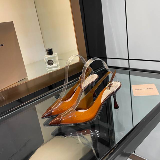 Gianvito Rossi 2025 New Sandals, Top-Tier Version! High-Quality Item! Swarovski