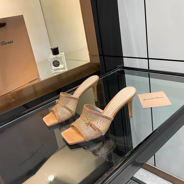Gianvito Rossi 2025 New Slippers - Top-Tier Version! High-Quality Item! Swarovsk