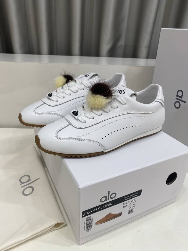 Button Alo Yoga Latest Hot Selling Sunset Series Casual Sports Shoes Old Money S