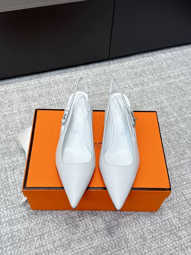Retail-grade Hermes 25Ss Spring/Summer Newest Kelly Buckle Pointed Toe Kitten He