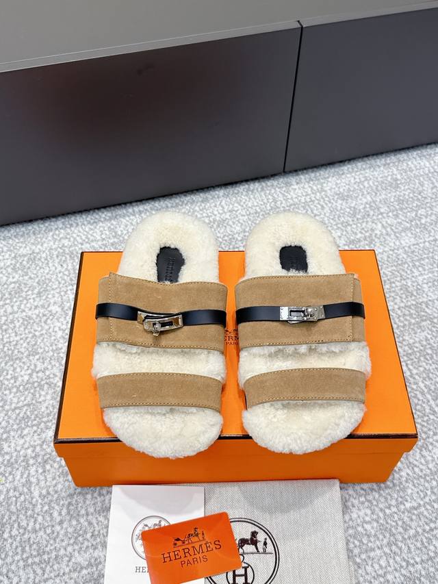 High-quality Hermes 25Ss latest autumn/winter Kelly slippers. Super versatile, s