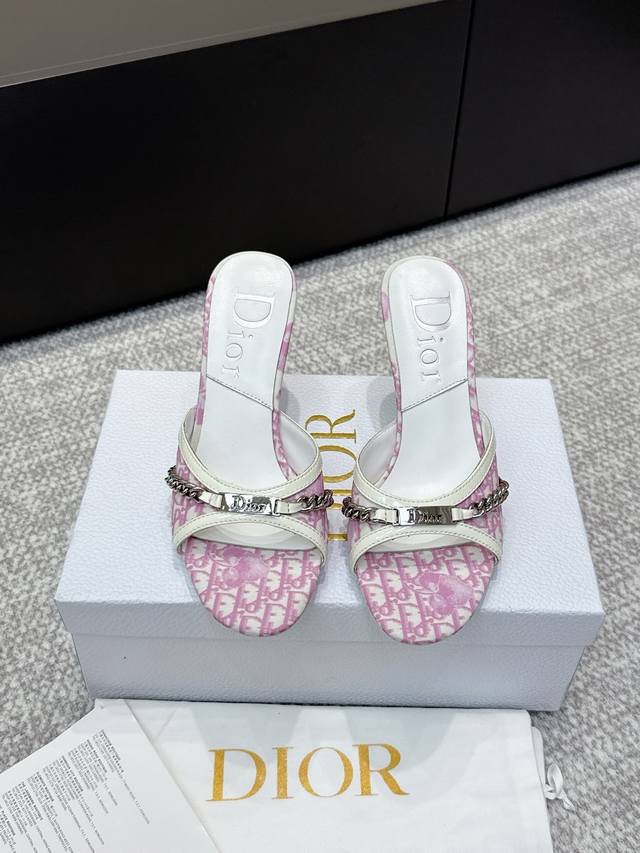 High-quality Dio*25S new monogram embroidered logo high heels! The feel on my fe