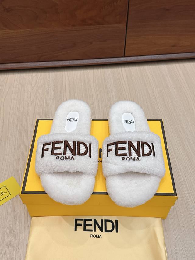 High-quality Fendi wool slippers (model number 225). New arrival! Inspired by th