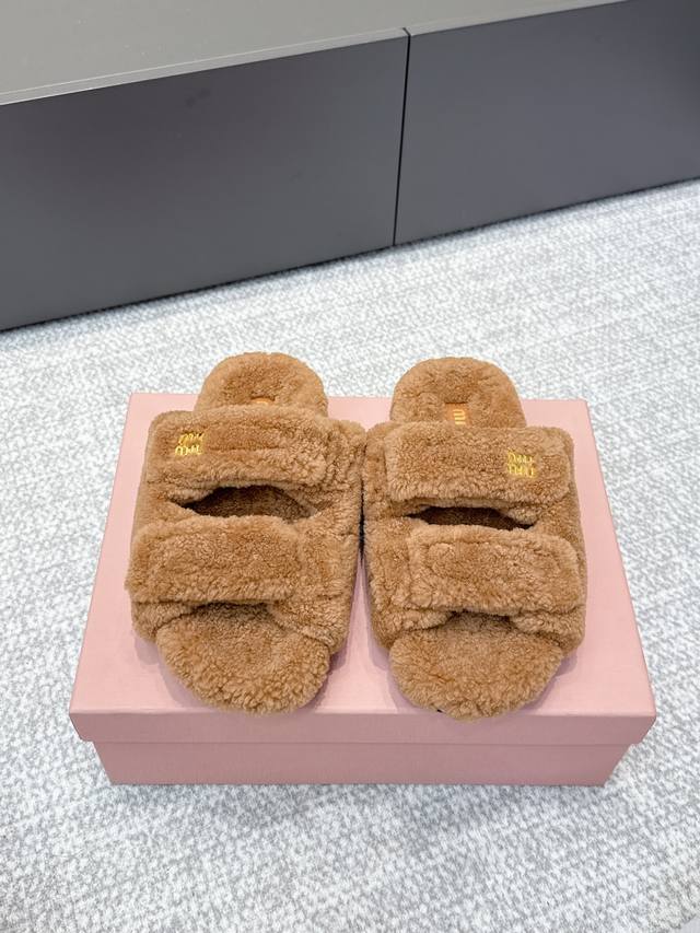 High-quality Miu Miu 25Ss Fall/Winter new arrival slippers! A versatile and styl