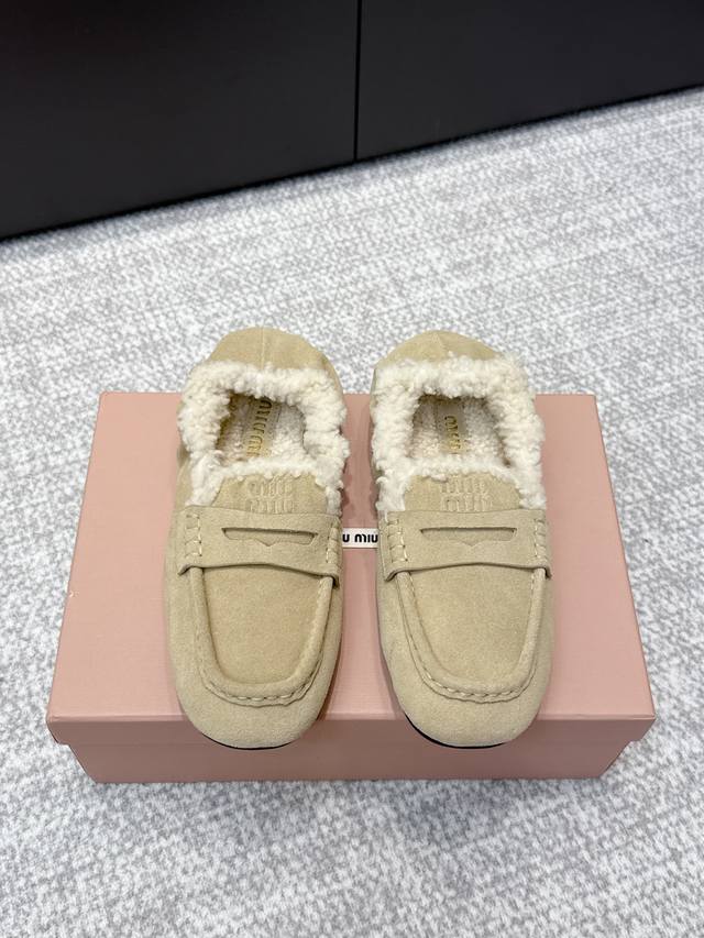 High-quality Miu Miu 25Ss Fall/Winter Wool Loafers (Retail Purchase Item) These