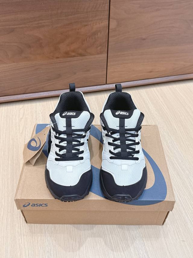 High-quality ASICS Gel-Sonomase Cn (for sports and casual wear) - Features a per