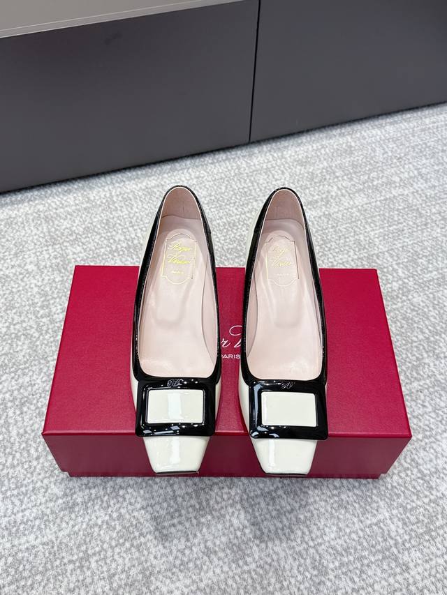 High-quality replica Jewel Heel series patent leather buckle shoes, new arrival!