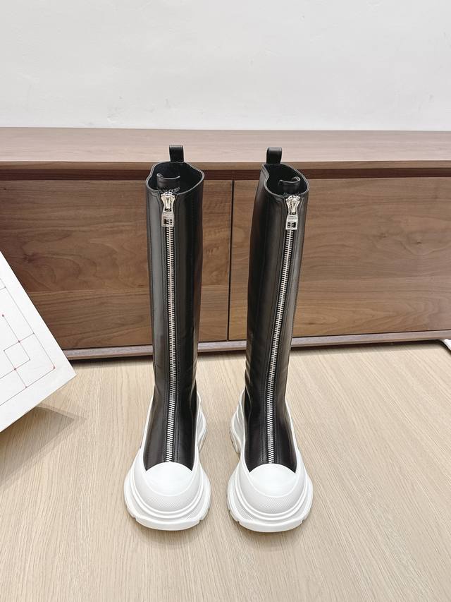 High-quality McQueen classic platform Martin boots! Upgraded! Upgraded! Upgraded