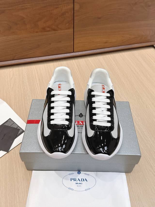 High-quality Prada America's Cup series patent leather mesh casual sneakers. Ori