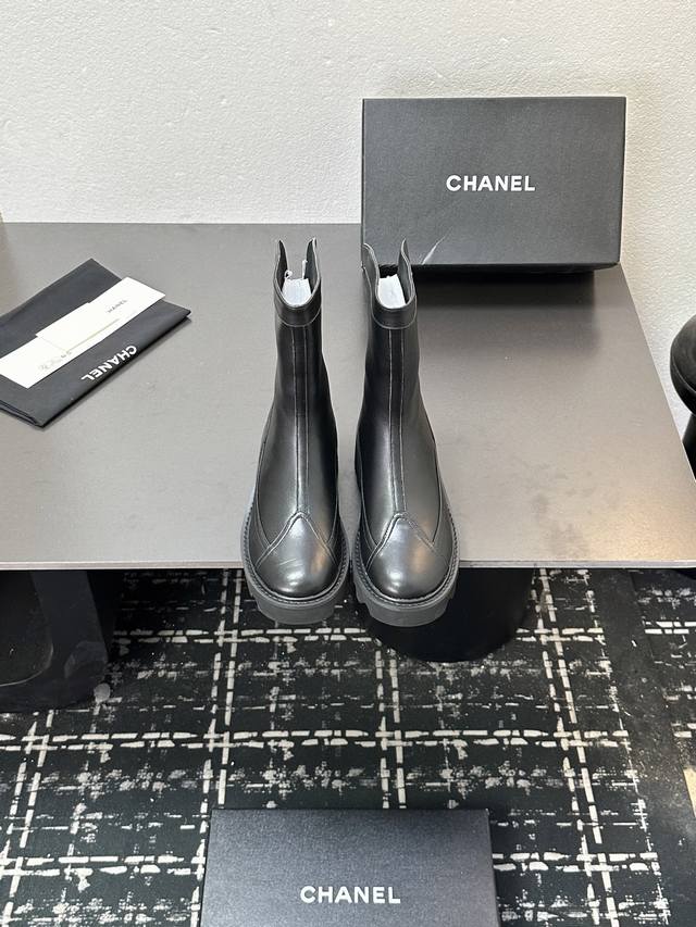 2025 Chanel Ankle Boots, a must-have item for this fall/winter season!! Chanel's