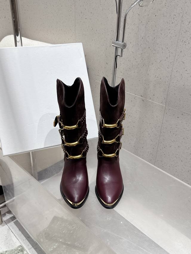 High-quality Isabel Marant 25Ss slip-on wedge ankle boots, instantly captivating