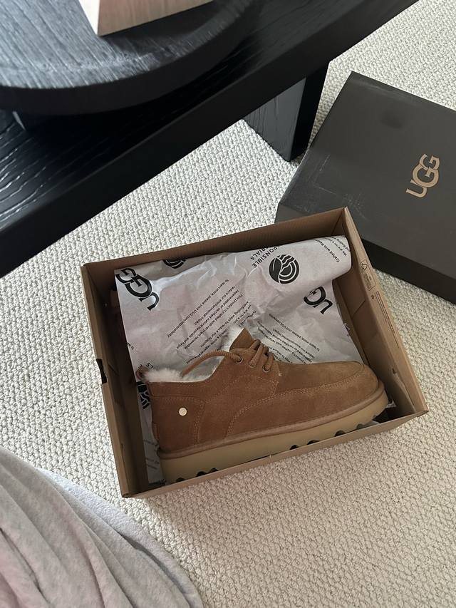 Ugg classic lace-up men's shoes, a must-have slip-on shoe made of cowhide and wo