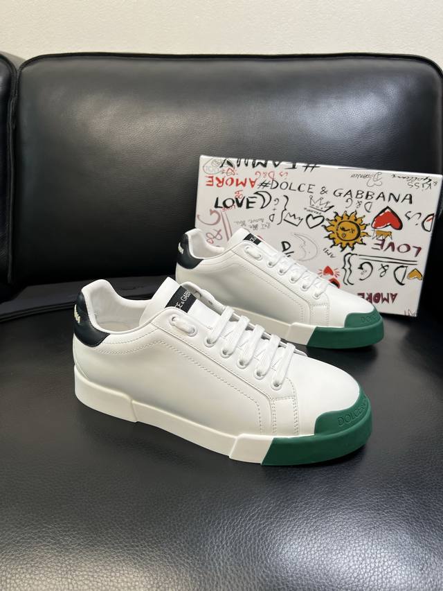 Dolce & Gabbana High-Quality Top-Tier Craftsmanship. Dolce & Gabbana's hottest n Dolce & Gabbana High-Quality Top-Tier Craftsmanship. Dolce & Gabbana's hottest n