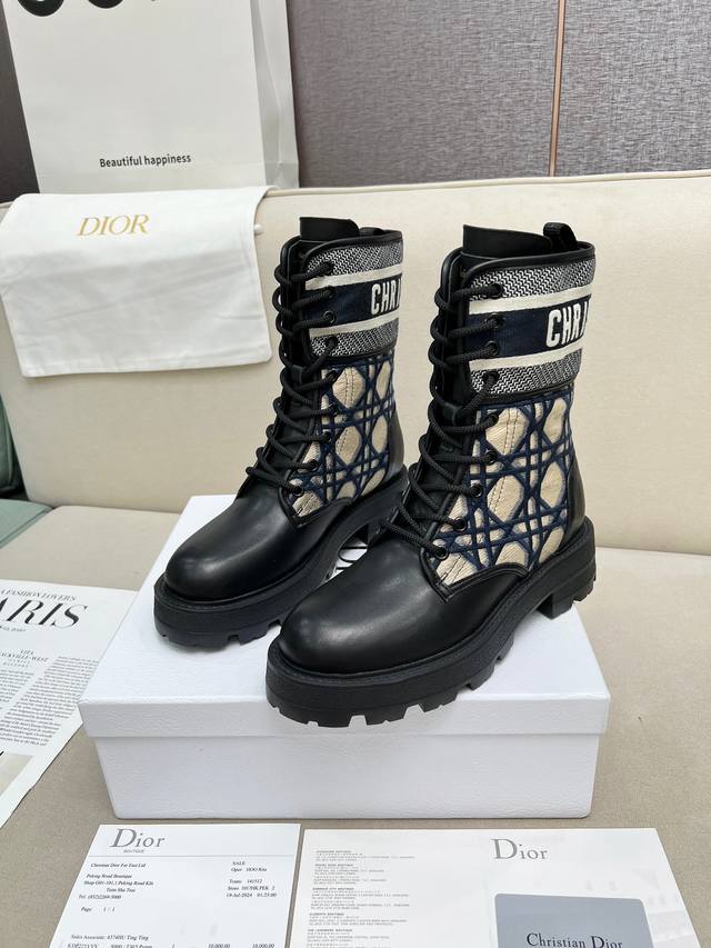2025Ss Highest Version Dior Autumn/Winter Retro Work Boots, featuring imported c
