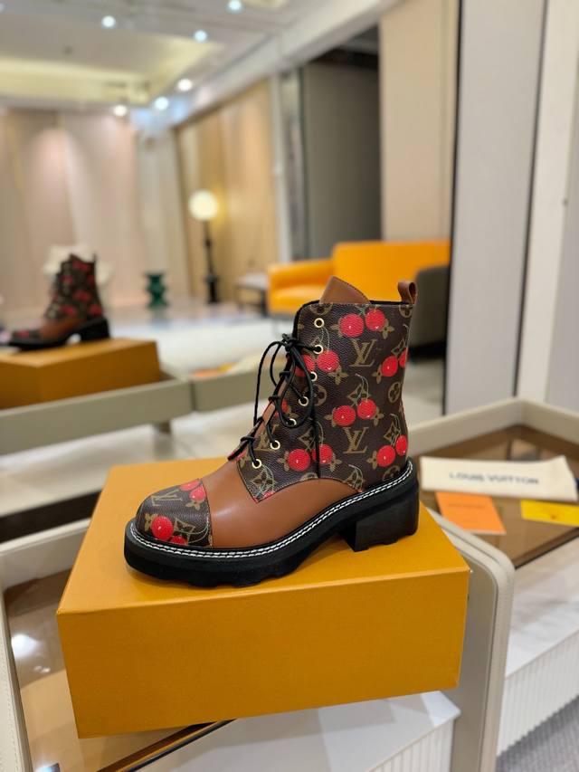 Price: 2025 Ankle Boots, Exclusive New Top-Tier Version from Paris, Superb Quali Price: 2025 Ankle Boots, Exclusive New Top-Tier Version from Paris, Superb Quali