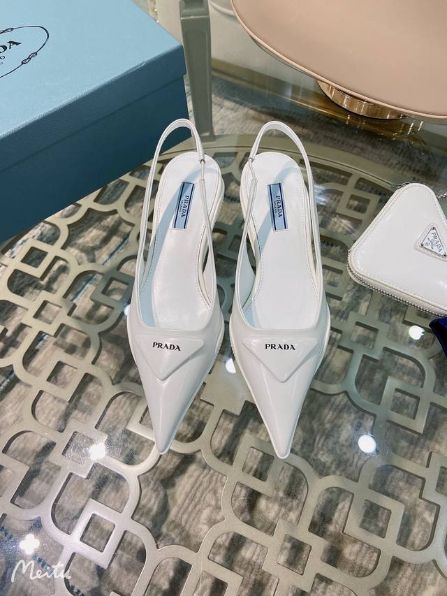 Factory Price Ppp Prada 221 Spring/Summer New Arrival! The same sandals worn by