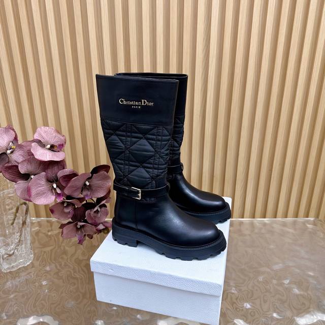 Top version, updated simultaneously with boutiques: Dior 2025 Fall/Winter Diamon