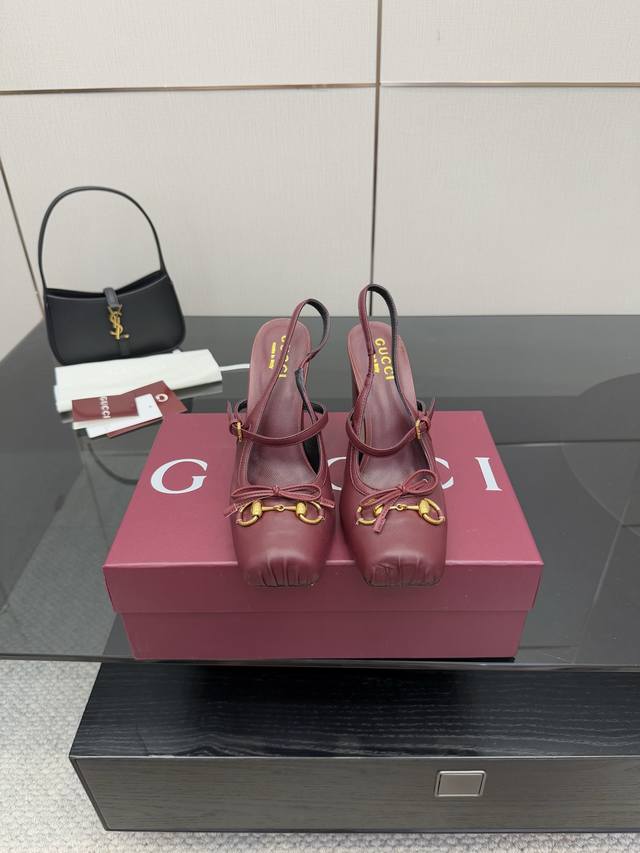 Gucci Chunky Heel Horsebit Loafers As an outstanding representative of Gucci's d